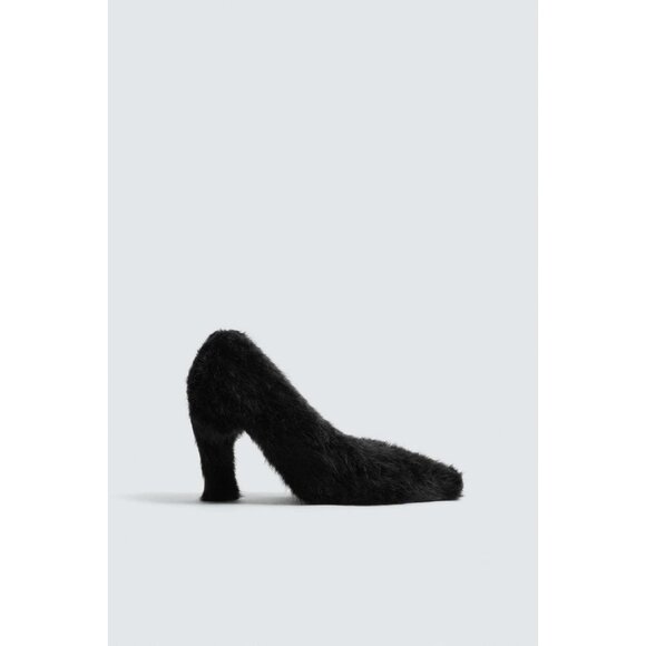 ZARA FAUX FUR SHOES FOR ZARA X DISNEY HARRY LAMBERT - Picture 1 of 6
